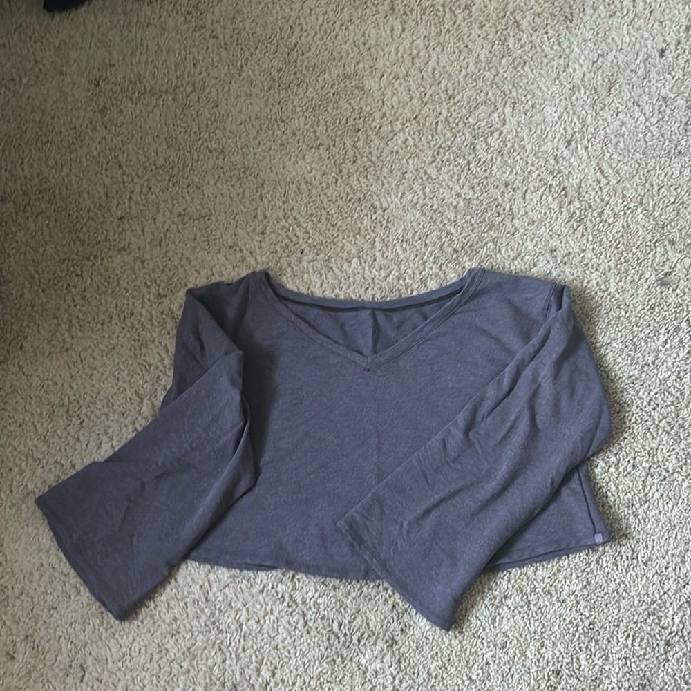 Lululemon cropped bell sleeve sweater